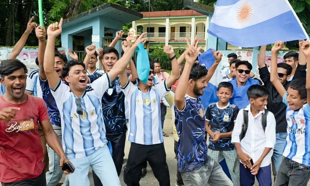 ভোলায় আর্জেন্টিনা সমর্থকদের উন্মাদনা
